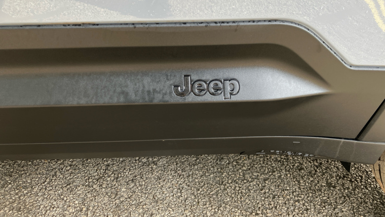 Jeep Avenger 1.2 e-Hybrid Summit 5dr DCT Petrol Hatchback